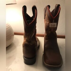 Cody James cowboy toddler boots